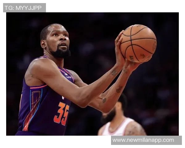 火箭队出征四连客战太阳勇士爵士两场登机照中未见杜兰特身影