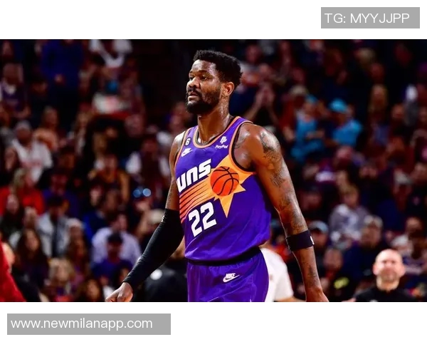 篮网队宣布签约后卫特里罗伯茨与前锋特雷斯科特共同增强阵容实力