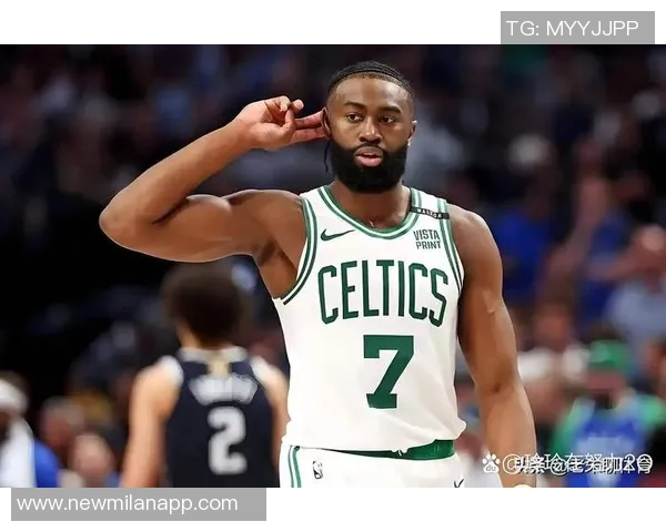 杰伦布朗调侃塔图姆康复迅速或将参加揭幕战