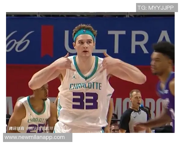 克尼佩尔表现抢眼11投6中斩获19分10篮板9助攻接近三双 克尼佩尔表现抢眼11投6中斩获19分10篮板9助攻接近三双