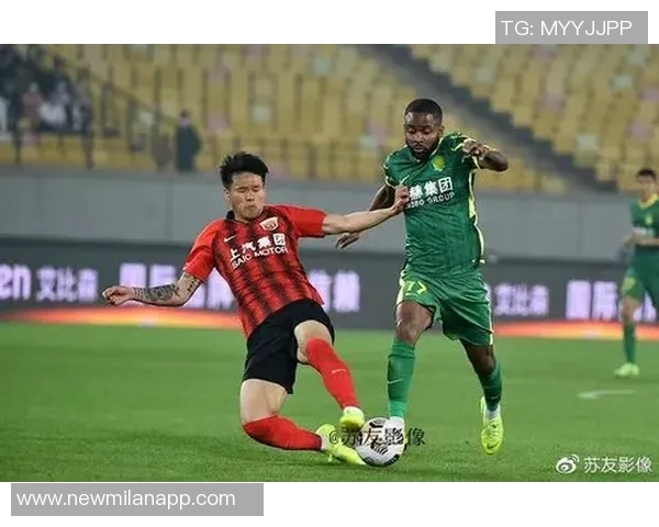 国安赛后横幅传递决心与遗憾明年再战誓言不屈服再创辉煌