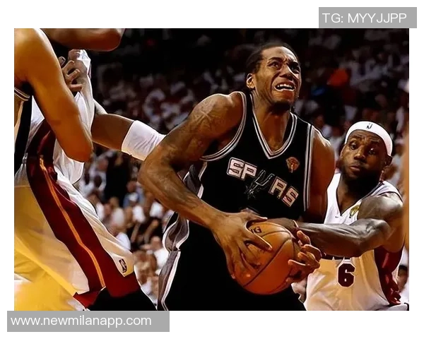 弗拉格近期状态火热场均贡献205分6板37助15断真实命中率超六成 弗拉格近期状态火热场均贡献205分6板37助15断真实命中率超六成