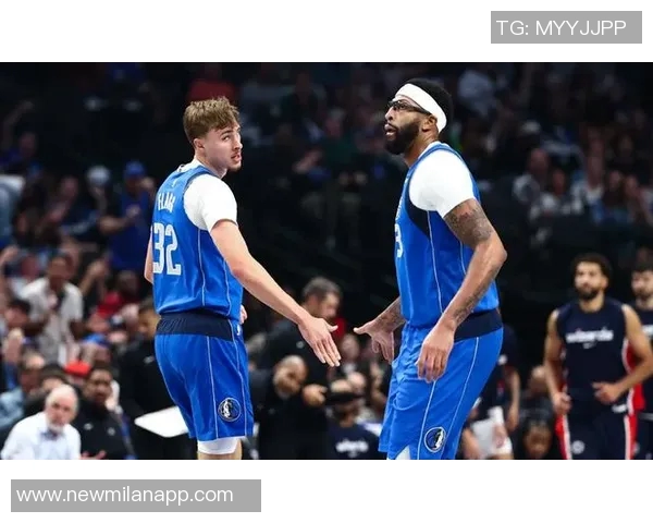 弗拉格谈与浓眉的配合策略努力最大化他的优势与团队融合